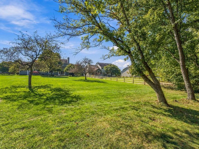 5541 Summer Boulevard, Galena, OH 43021 Photo 9