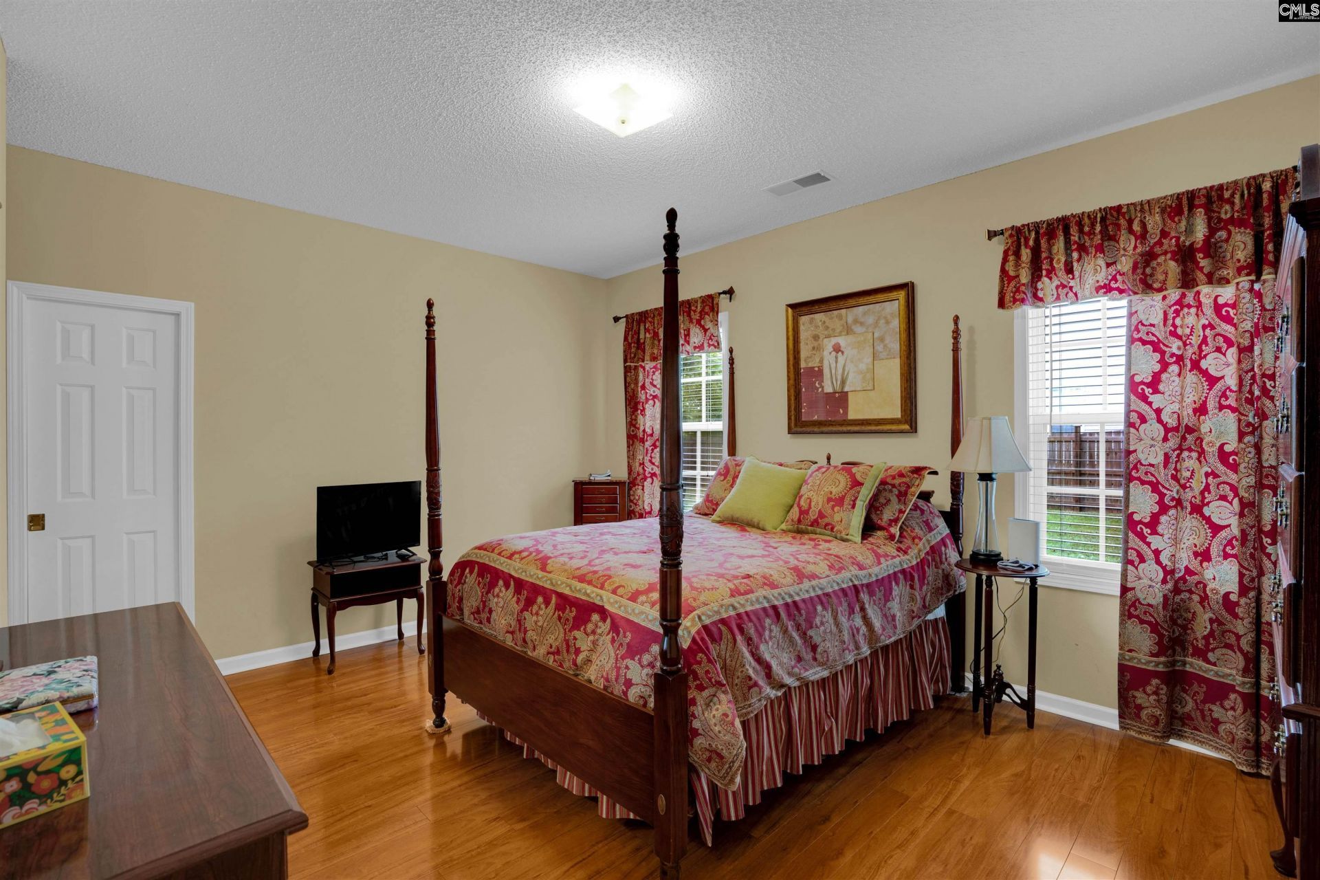 258 Timbermill Drive Photo 17