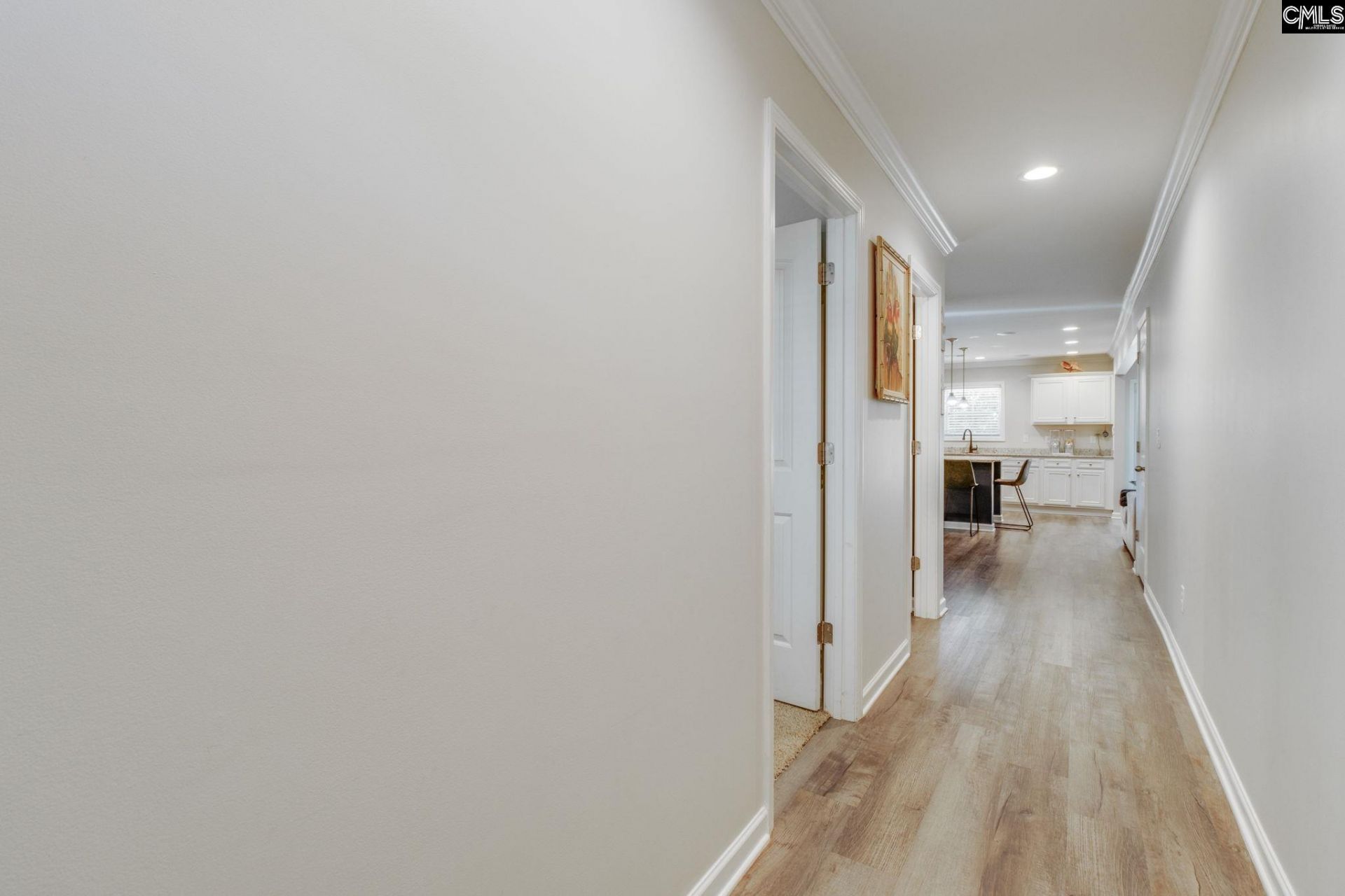 817 John G Richards Road Photo 5