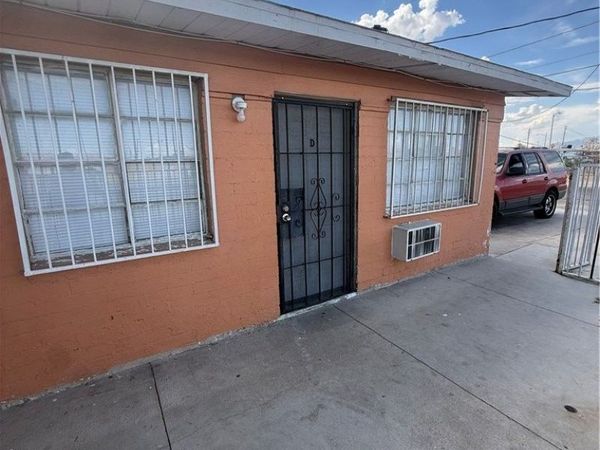 708 Jackson Avenue , Unit D, Las Vegas, NV 89106