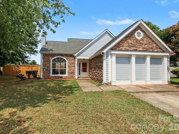 1336 Yorkdale Drive, Charlotte, NC 28217