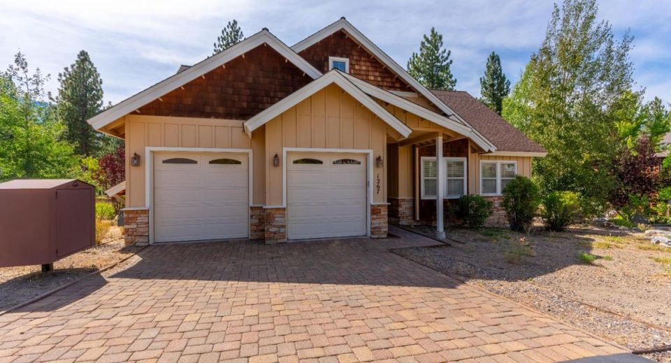 1267 Pyramid Circle, South Lake Tahoe, CA 96150 Photo