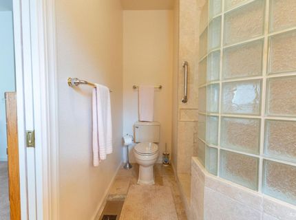 1267 Pyramid Circle, South Lake Tahoe, CA 96150 Photo
