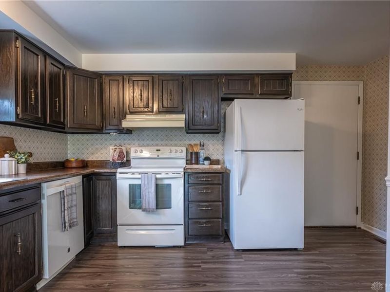 165 Finsbury Lane, Troy, OH 45373 Photo 10
