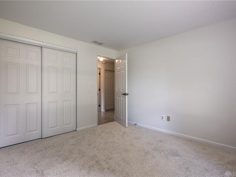 165 Finsbury Lane, Troy, OH 45373 Photo 13
