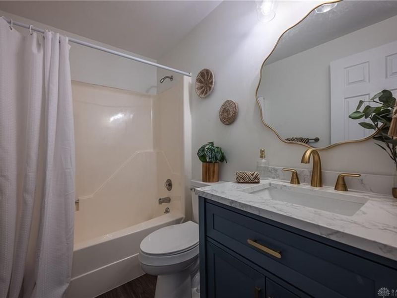 165 Finsbury Lane, Troy, OH 45373 Photo 14