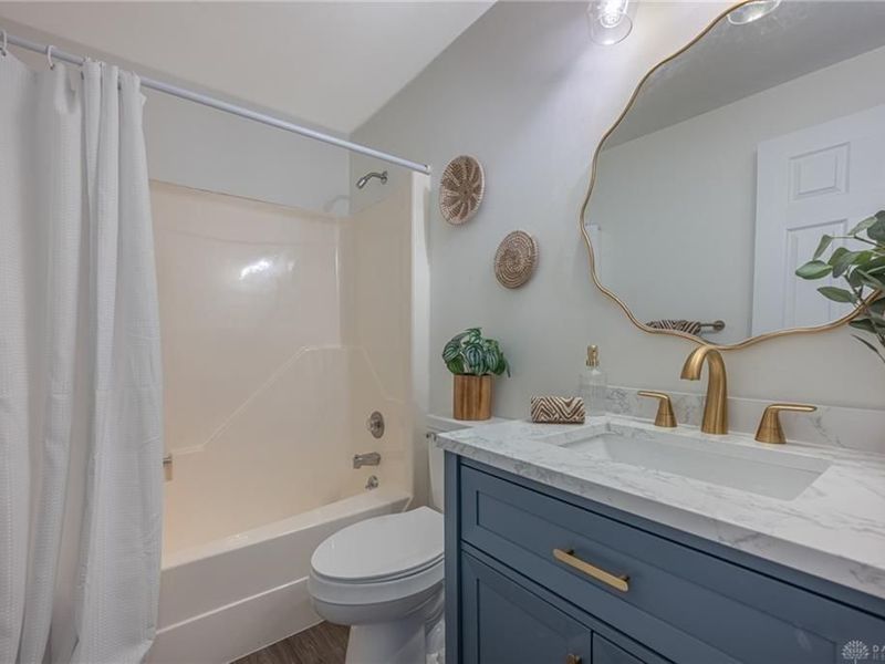165 Finsbury Lane, Troy, OH 45373 Photo 17