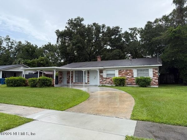 2589 EASTILL Drive, Jacksonville, FL 32211