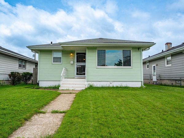 7142 Colorado Avenue , Hammond, IN 46323