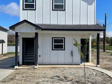 4441 Wayside Avenue, Fort Worth, TX 76115
