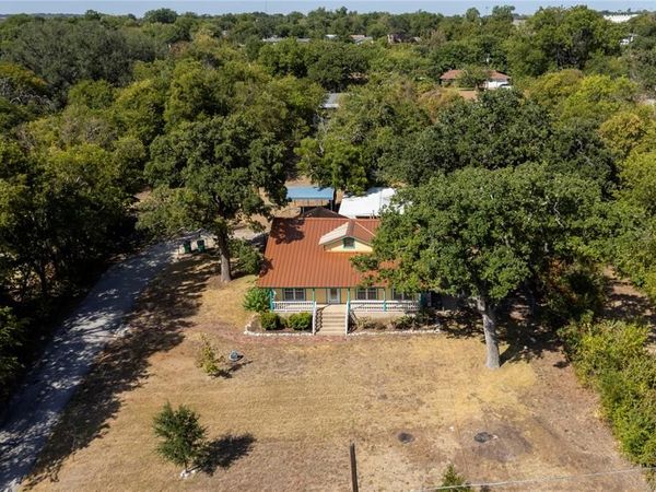 624 Alexander Road, Stephenville, TX 76401