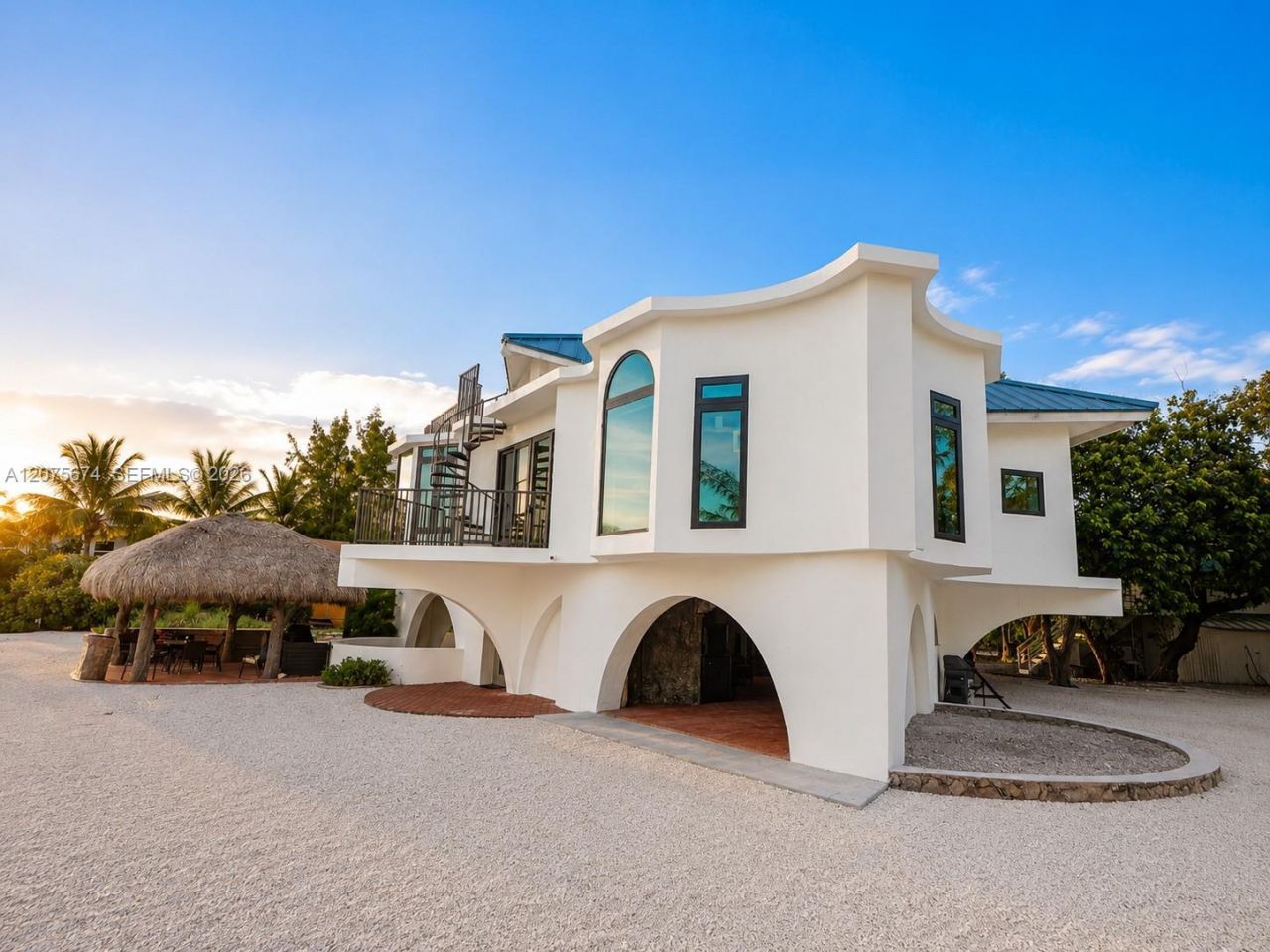 1557 Long Beach Dr , Big Pine Key, FL 33043 Photo