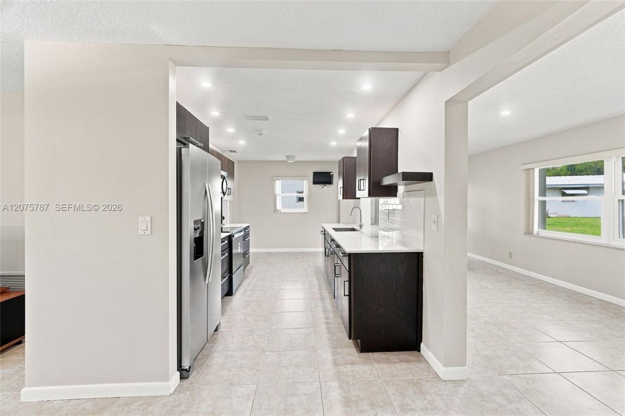 1431 NW 85th Way, Plantation, FL 33322 Photo