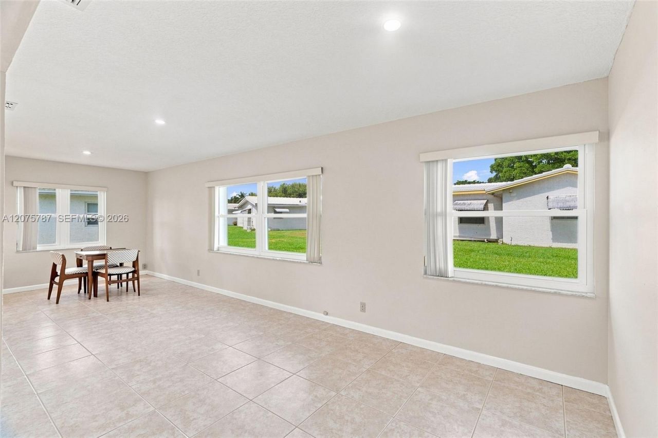 1431 NW 85th Way, Plantation, FL 33322 Photo
