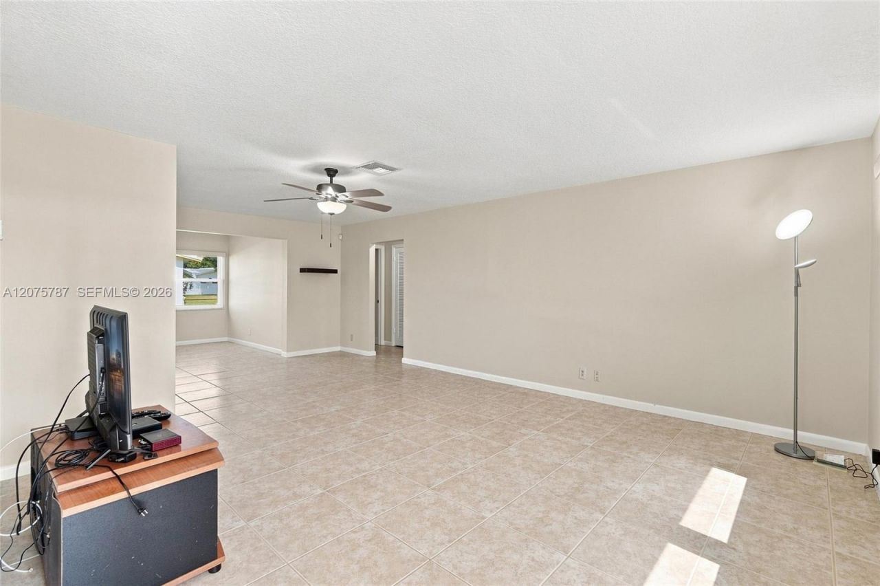 1431 NW 85th Way, Plantation, FL 33322 Photo