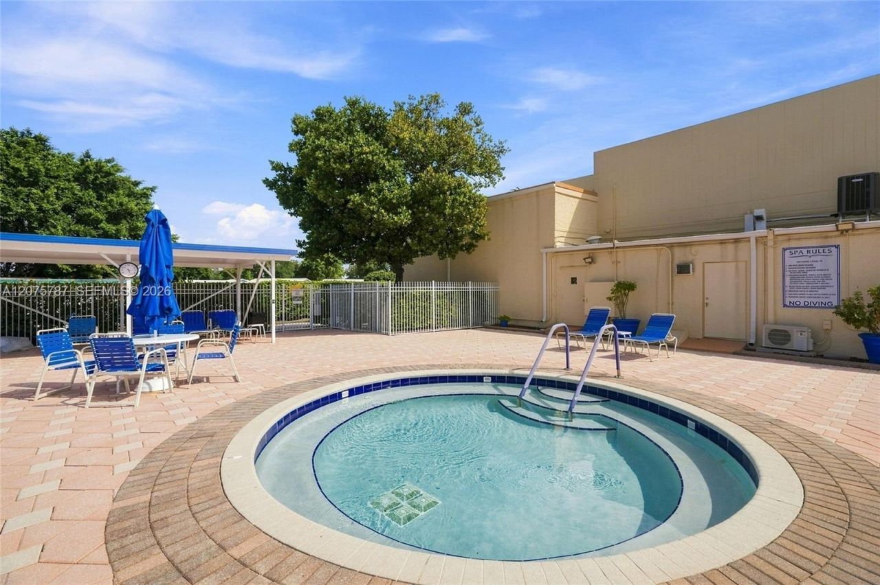 1431 NW 85th Way, Plantation, FL 33322 Photo