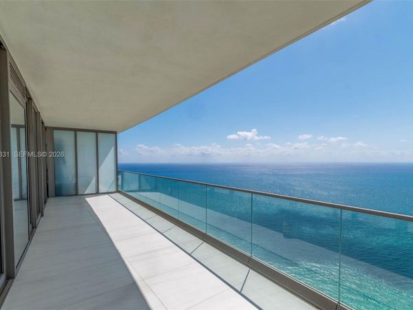 18975 Collins Ave , Unit 5403, Sunny Isles Beach, FL 33160