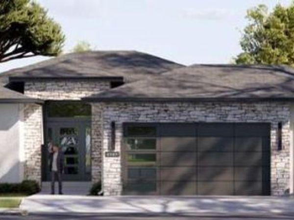 2107 SW Wheatfield Drive, Lee's Summit, MO 64082