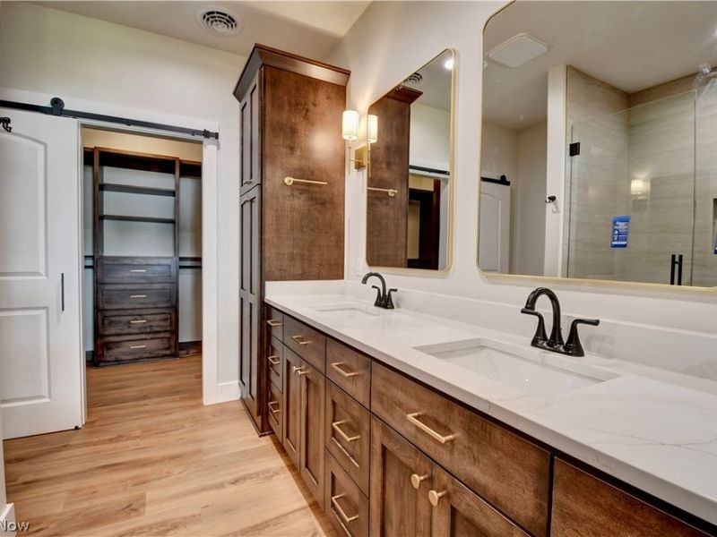 818 Third Street SW, New Philadelphia, OH 44663 Photo 30