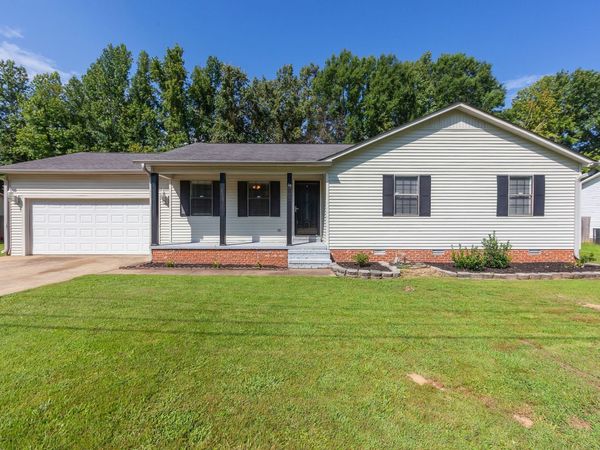 19 Dyer Creek Ln, Jackson, TN 38305