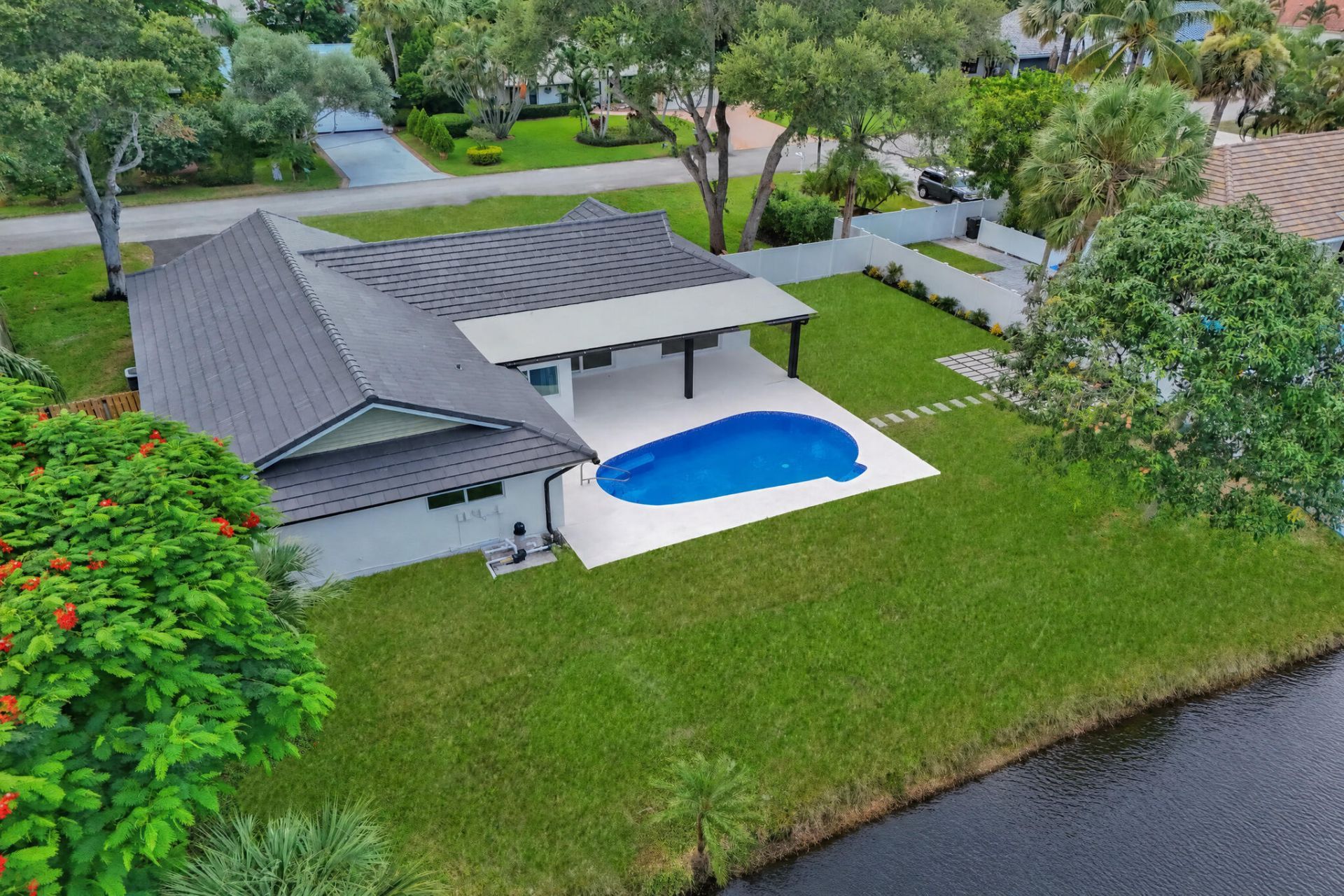 2009 SW 36th Avenue, Delray Beach, FL 33445 Photo