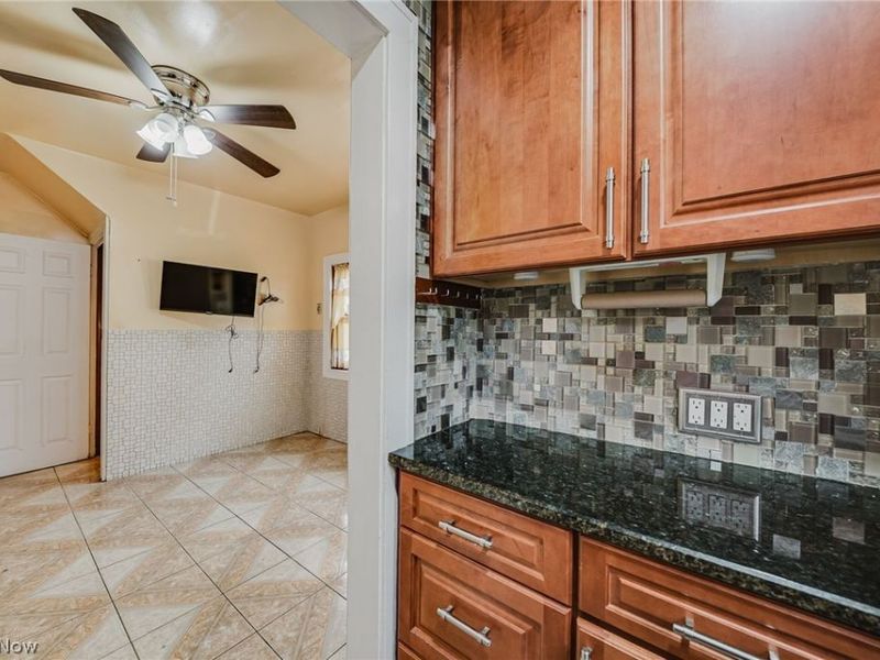 13509 Alvin Avenue, Garfield Heights, OH 44105 Photo 12