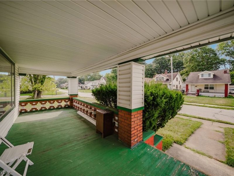 13509 Alvin Avenue, Garfield Heights, OH 44105 Photo 4