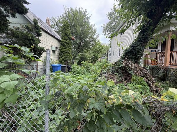 635 N LEAMINGTON Avenue , Chicago, IL 60644