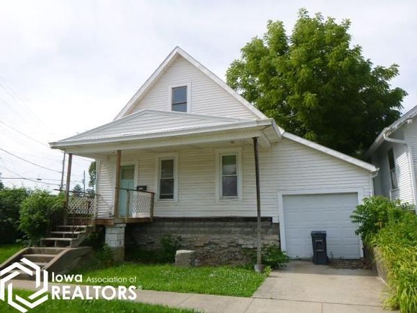1330 Brick Street, Burlington, IA 52601