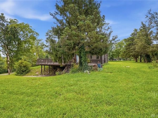 11635 Hall Road, Laura, OH 45337