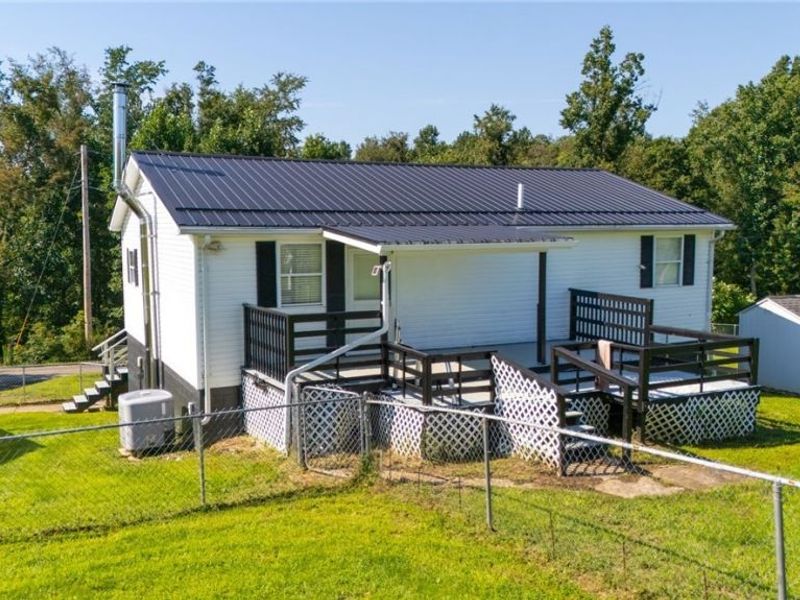 58915 Homco Road, Jacobsburg, OH 43933 Photo 8
