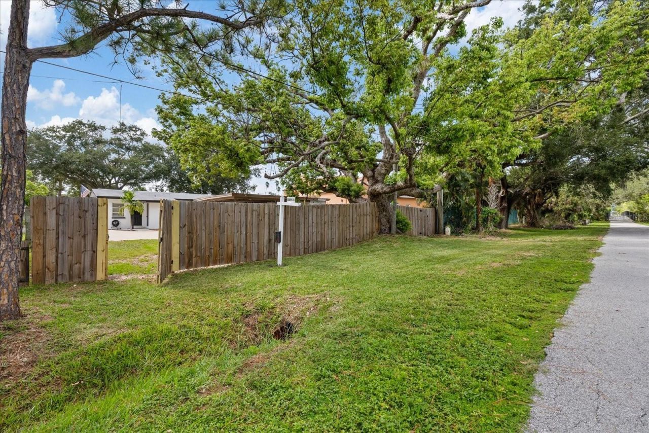 1863 Pasadena Drive, Dunedin, FL 34698 Photo