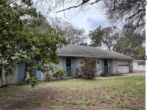 7803 N WHITTIER STREET , TAMPA, FL 33617