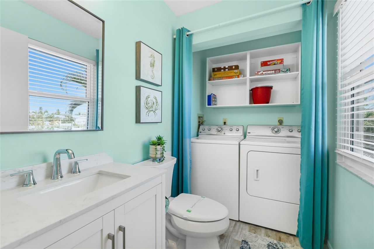 6250 Holmes Boulevard, Unit 24, Holmes Beach, FL 34217 Photo