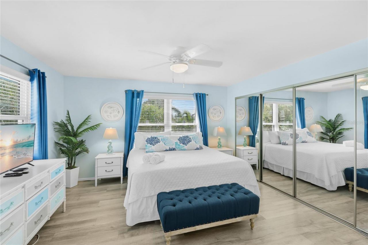 6250 Holmes Boulevard, Unit 24, Holmes Beach, FL 34217 Photo
