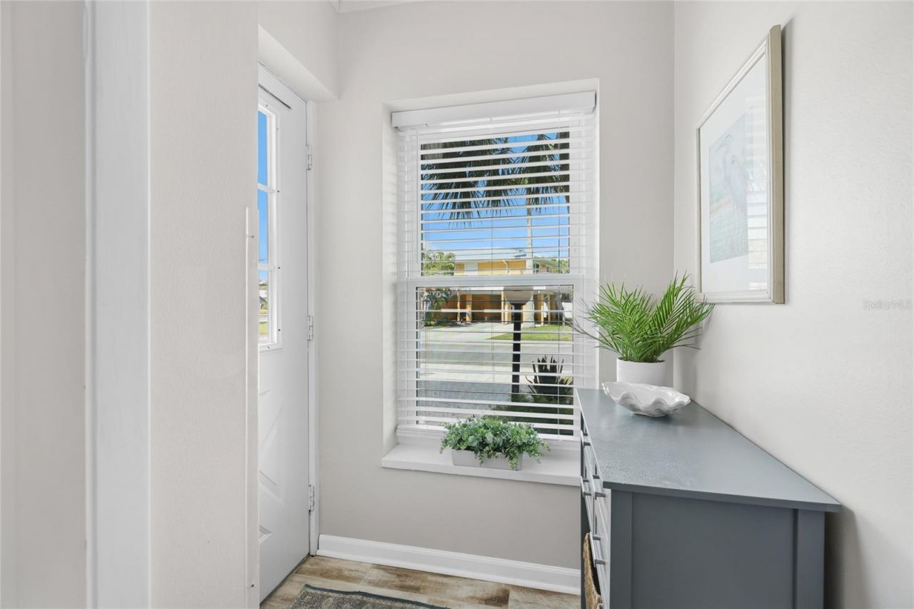 6250 Holmes Boulevard, Unit 24, Holmes Beach, FL 34217 Photo