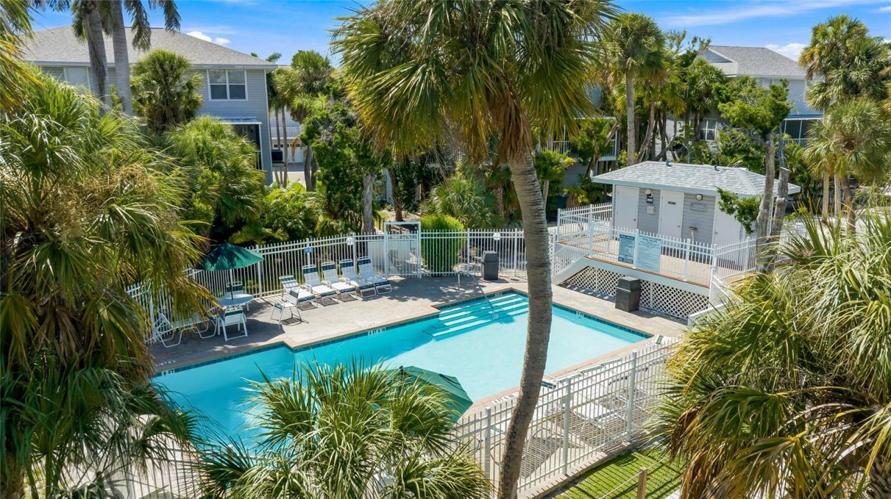 6250 Holmes Boulevard, Unit 24, Holmes Beach, FL 34217 Photo