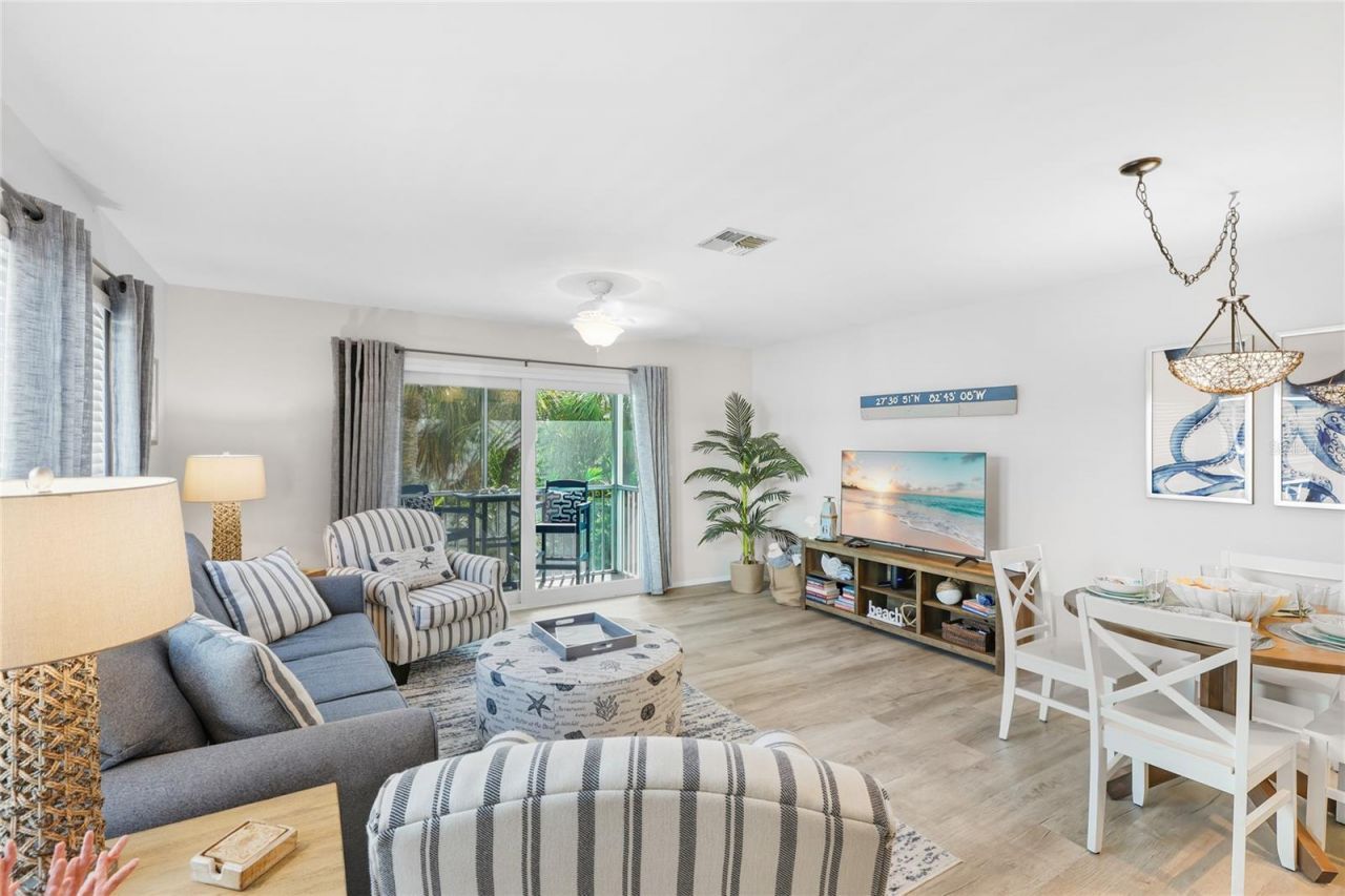 6250 Holmes Boulevard, Unit 24, Holmes Beach, FL 34217 Photo