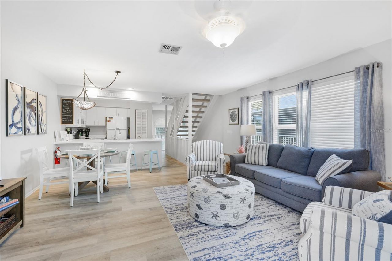 6250 Holmes Boulevard, Unit 24, Holmes Beach, FL 34217 Photo