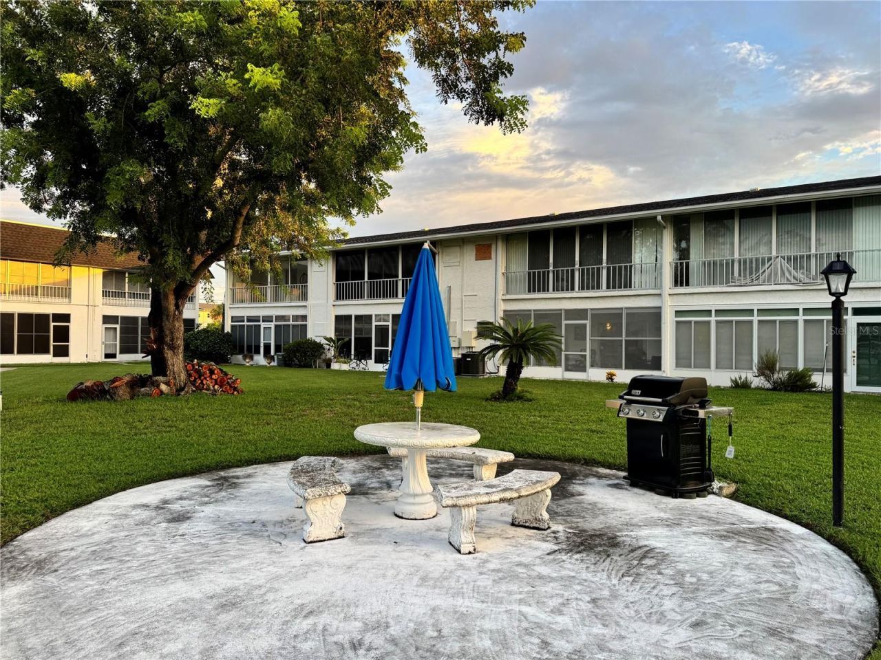 304 46th Avenue Terrace W, Unit 421, Bradenton, FL 34207 Photo