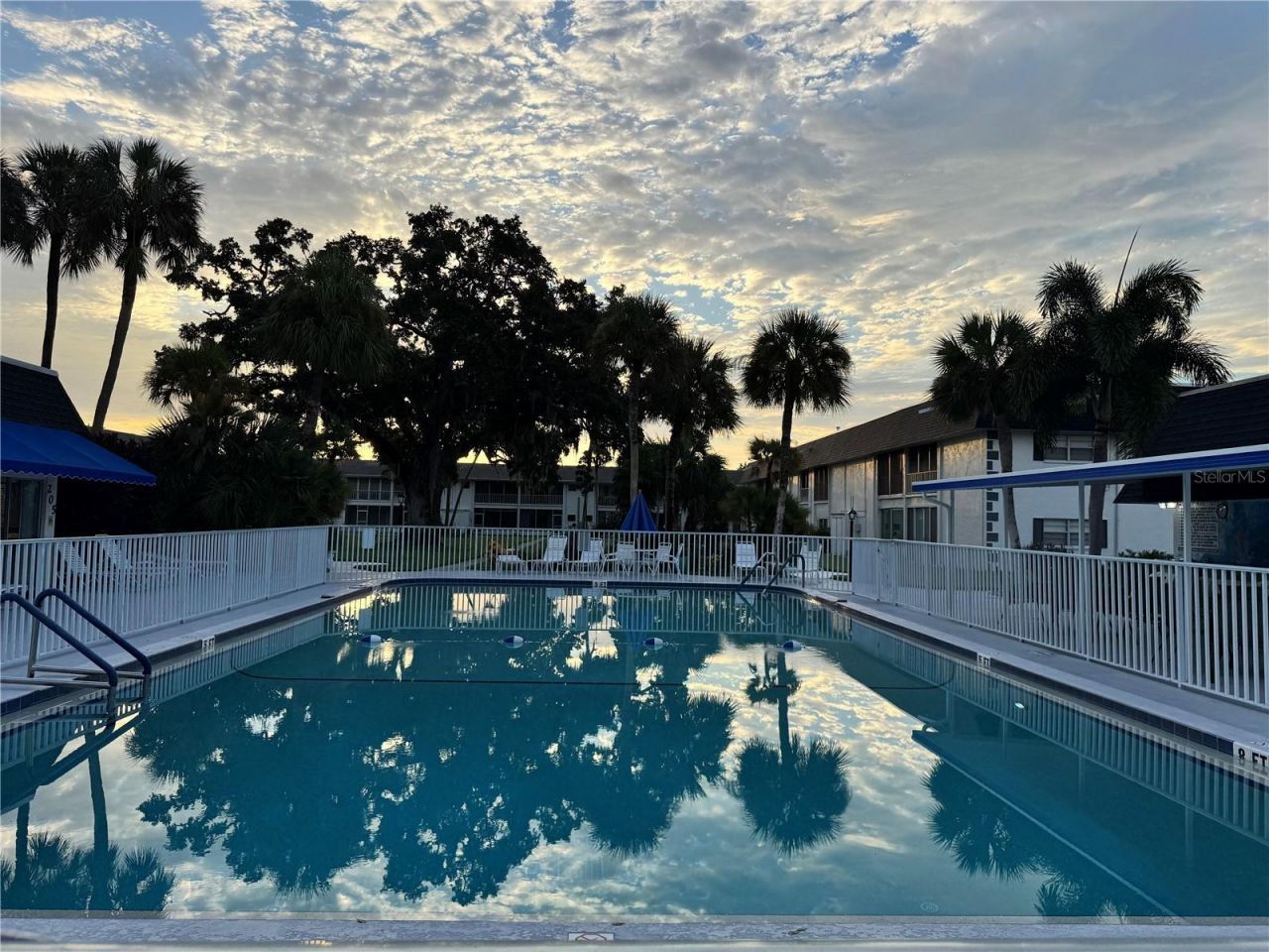 304 46th Avenue Terrace W, Unit 421, Bradenton, FL 34207 Photo