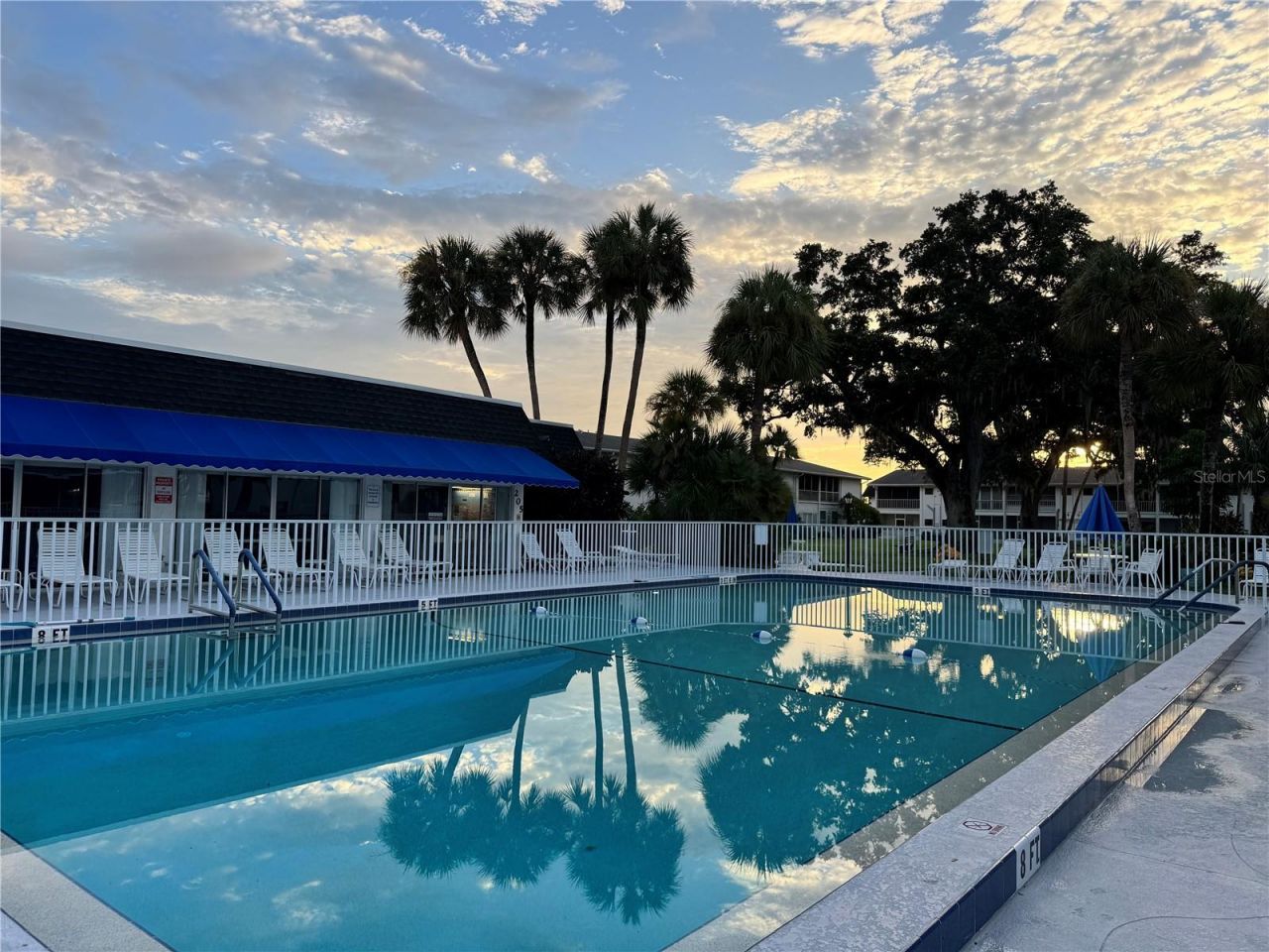 304 46th Avenue Terrace W, Unit 421, Bradenton, FL 34207 Photo