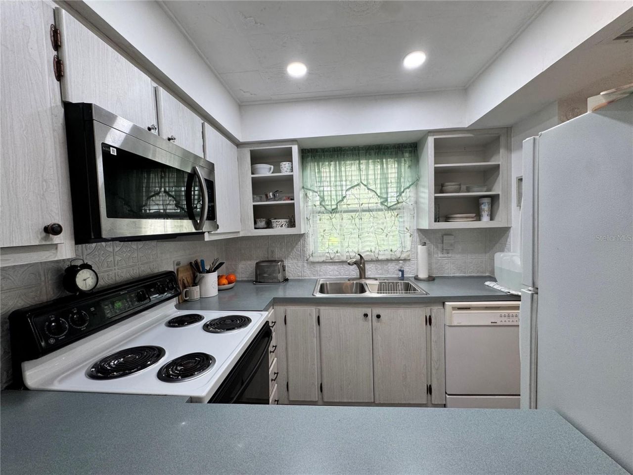 304 46th Avenue Terrace W, Unit 421, Bradenton, FL 34207 Photo