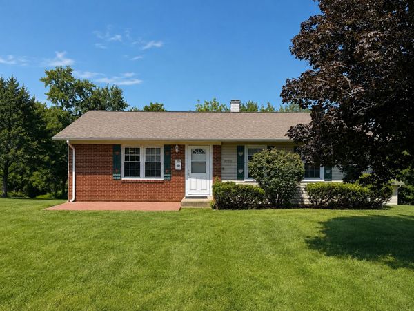 3038 Everglade Avenue , Woodridge, IL 60517