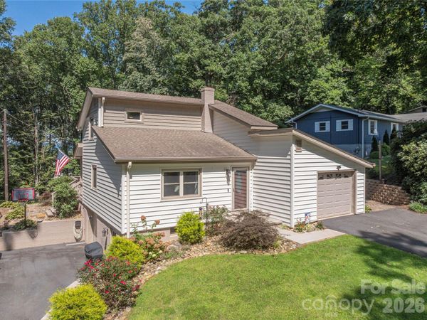 115 Hazelview Drive, Waynesville, NC 28786