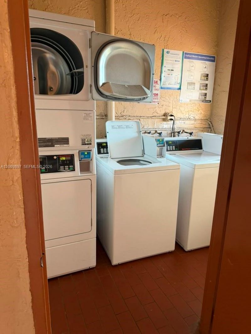 1630 W 46th St , Unit 504C, Hialeah, FL 33012 Photo