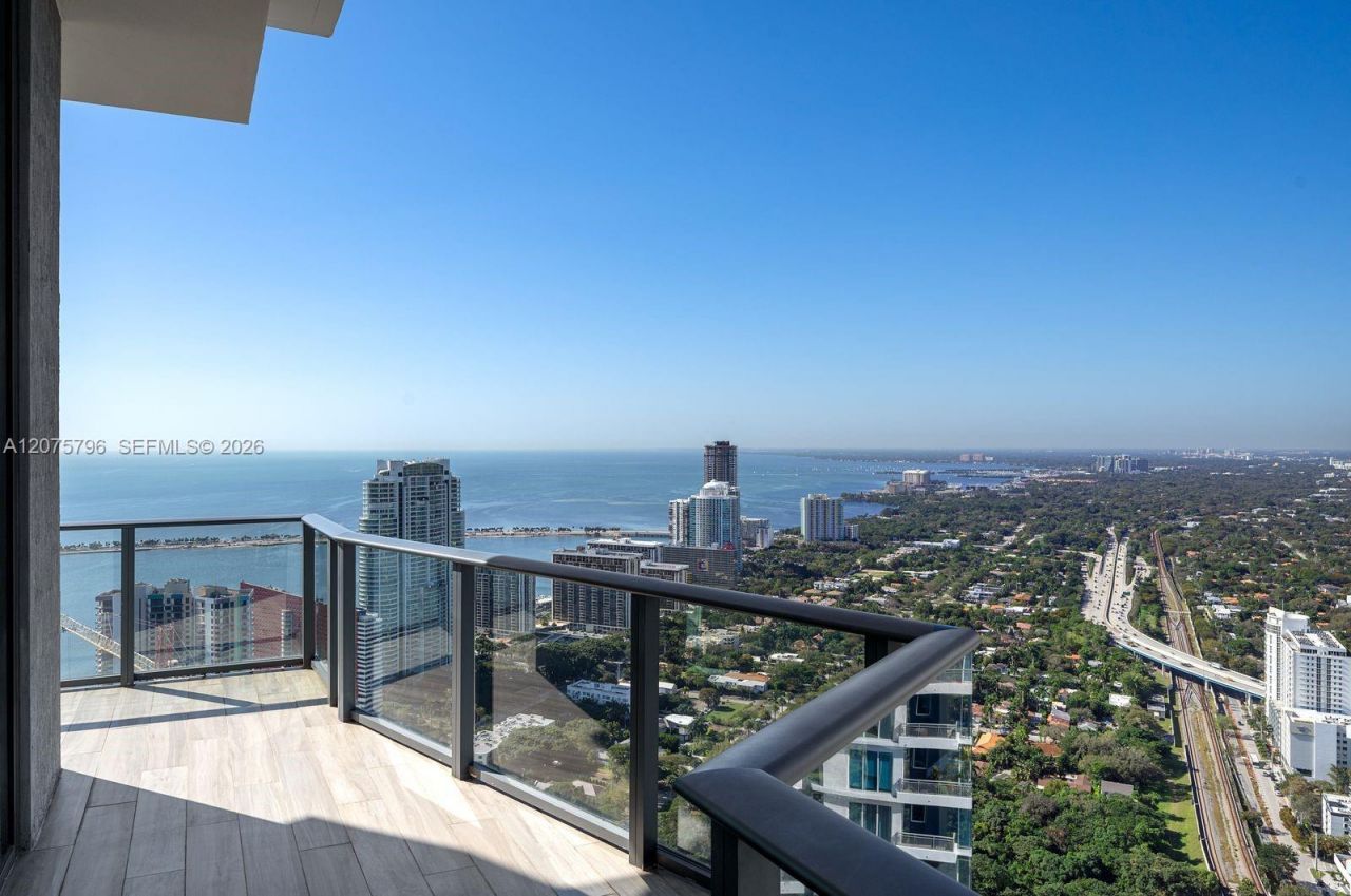 1300 S Miami Ave, Unit UPH4, Miami, FL 33130 Photo