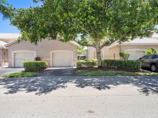 2224 Salerno Cir, Weston, FL 33327