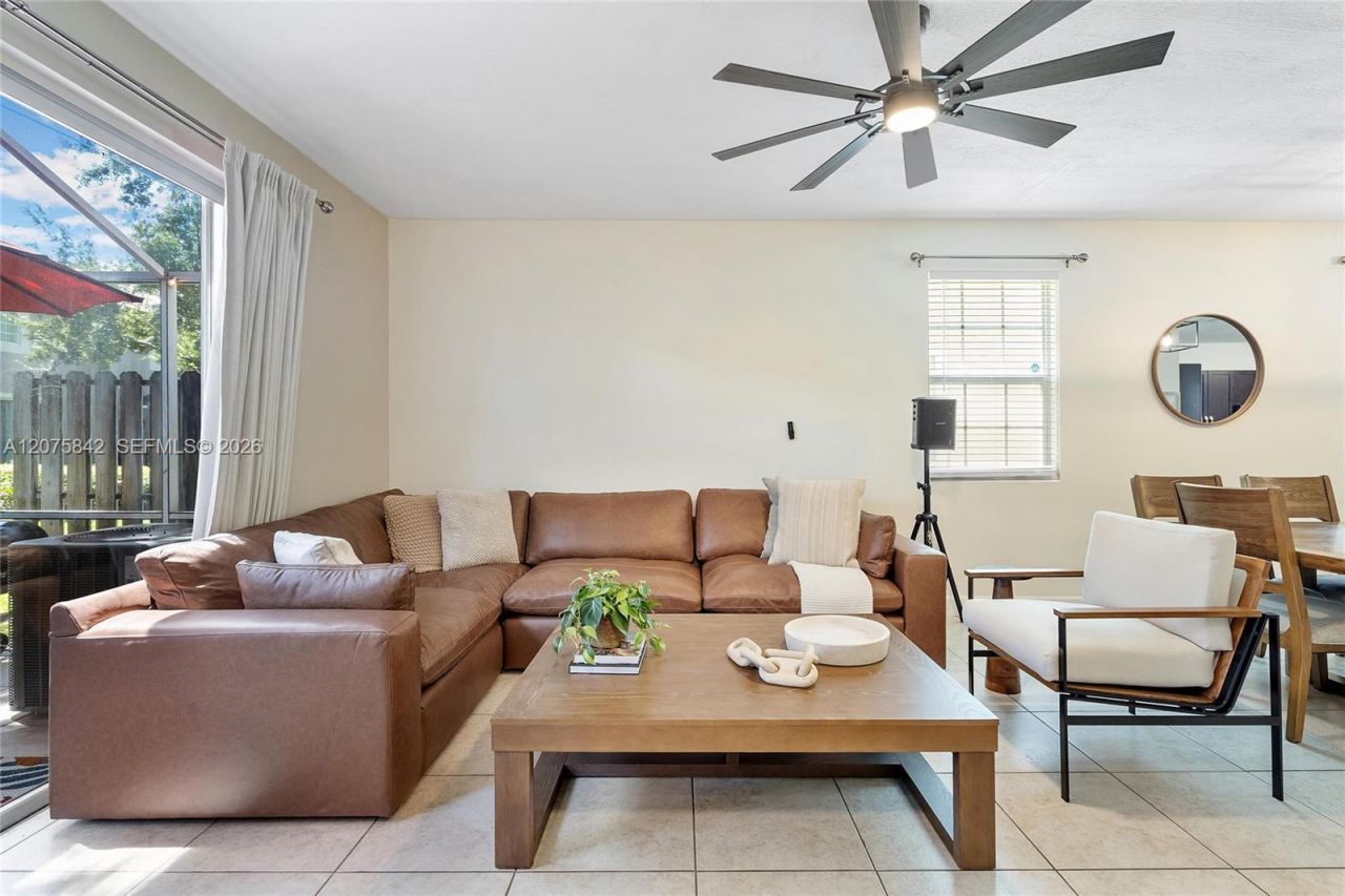 2224 Salerno Cir, Weston, FL 33327 Photo
