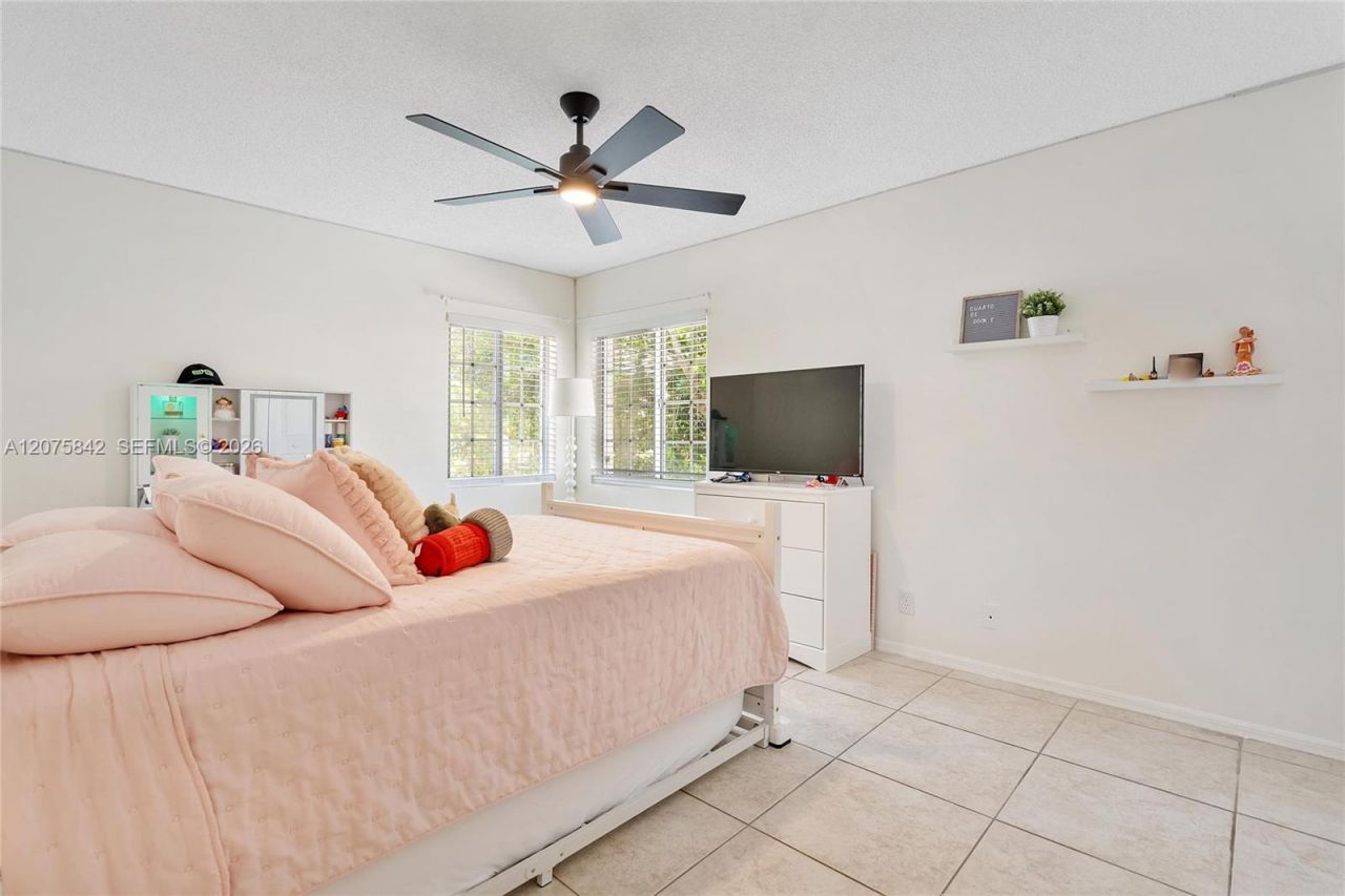 2224 Salerno Cir, Weston, FL 33327 Photo